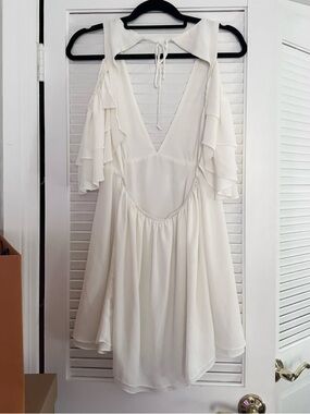 Lulu’s White Ruffle Sleeve Open Back Dress